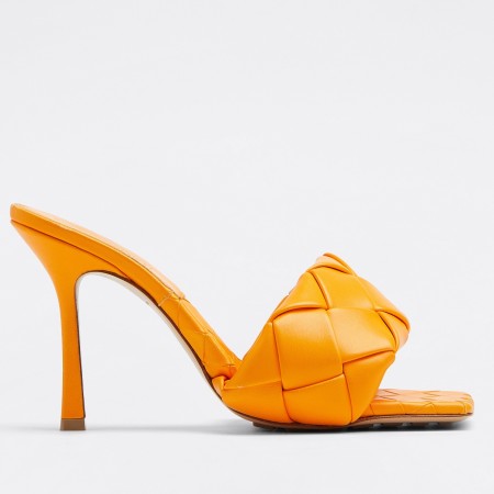 Bottega Veneta Lido Sandals In Tangerine Intreccio Leather
