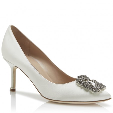 Manolo Blahnik Hangisi 70 Pumps In White Satin