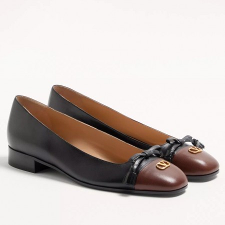 Valentino Valet Du Roi Ballet Flats in Black Lambskin