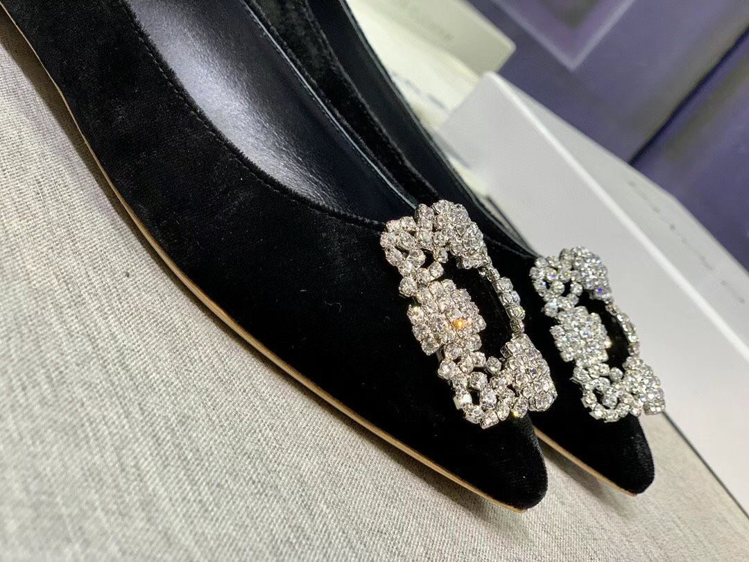 Replica Manolo Blahnik Hangisi Flats In Black Velvet with Crystal Buckle