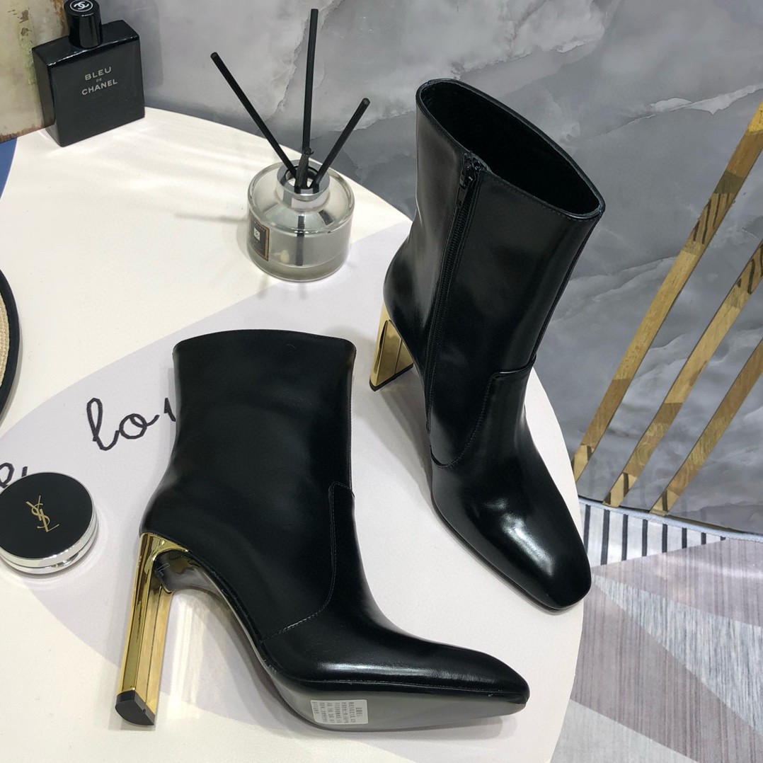 Replica Saint Laurent Auteuil Ankle Boots in Black Glazed Leather