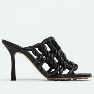 Bottega Veneta Stretch Twist Sandals In Black Lambskin