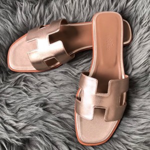 Hermes Oran Slide Sandals In Rose Gold Swift Calfskin