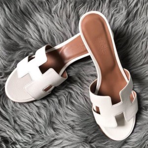 Hermes Oasis Slide Sandals 50mm In White Epsom Calfskin