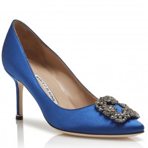 Manolo Blahnik Hangisi 70 Pumps In Blue Satin