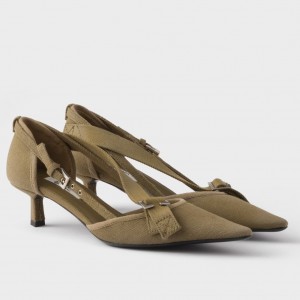 Prada Pumps 45mm in Green Canvas