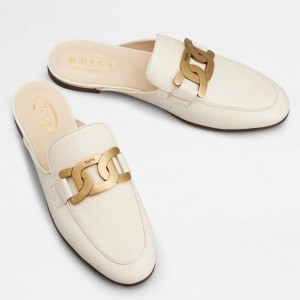 Tod's Women's Mules In White Smooth Calfskin