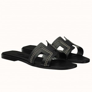 Hermes Oran Slide Sandals In Black Leather With Stitched