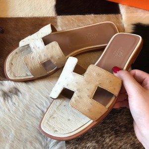 Hermes Oran Slide Sandals In Beton Ostrich Leather