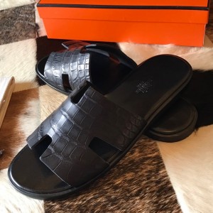 Hermes Men's Izmir Sandals In Black Matte Niloticus Crocodile Leather