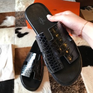 Hermes Men's Izmir Sandals In Black Shiny Niloticus Crocodile Leather