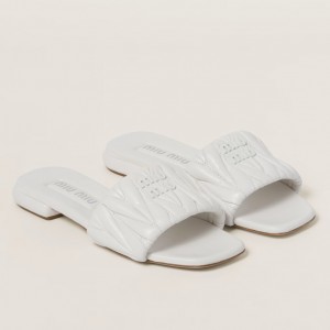 Miu Miu Women's Slides in White Matelasse Nappa Leather