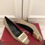 Roger Vivier Belle Vivier 45mm Pumps In Beige Patent Leather